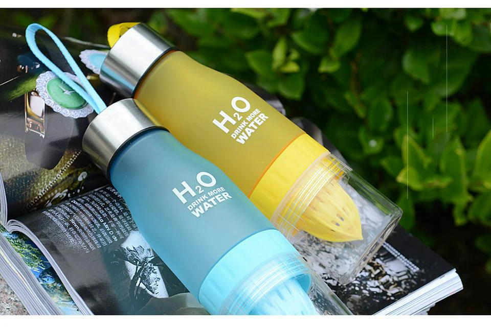 Креативная бутылка для заварки фруктового сока, 650 мл, H2O, пластиковая бутылка для лимонного сока, для улицы, портативный шейкер, Спортивная бутылка, чайник, подарок