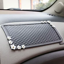 Tapis antidérapant pour tableau de bord de voiture, fleur et diamant, pour téléphone, accessoires de décoration d'intérieur de voiture