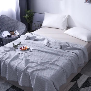 

Solid Color Quilted Cotton Bedspread Striped printed Soft Summer Bedspreads Sofa Couch Blanket Throws for Kids Adults All Season