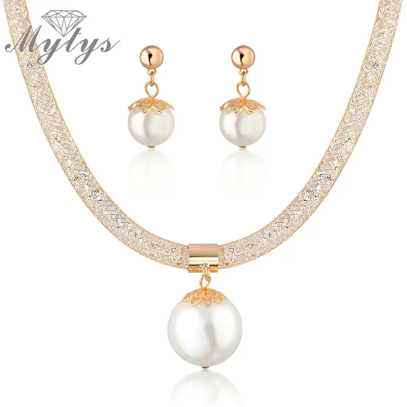 

Mytys Mesh Jewelry Sets Wire Gold Mesh Necklace Earrings Sets Pearl Drop Pendant CN34