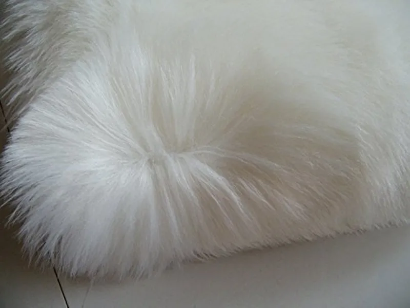 Ivory White Detail 800