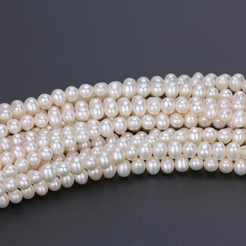 Wholesale Natural Cultured Freshwater Pearl Strands 