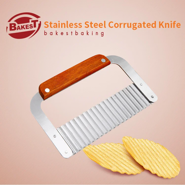 

BAKEST 1pcs Stainless Steel Pastry Dough Wave Cutter With Wooden Handle Corrugated Cake Scraper Blade Tool