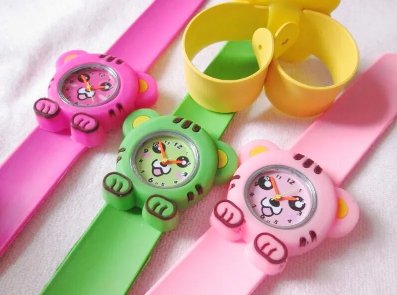 

free shipping 1pcs new cartoon Girls boys Slap Jelly Sports Wrist Watch