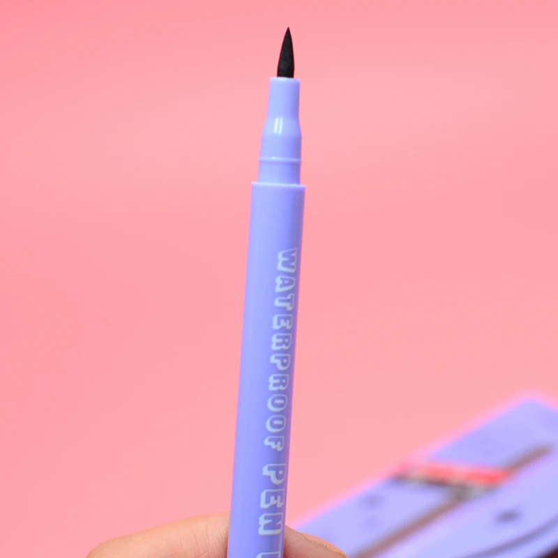 

PNF New Eyeliner Cool Black Speed Paint Soft Pen Lasting Waterproof Eyeliner Cosmetics P4031B