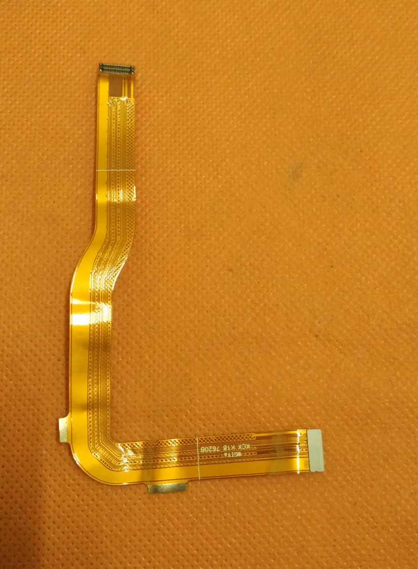 Используется оригинальная USB вилка маленькая плата для материнской платы