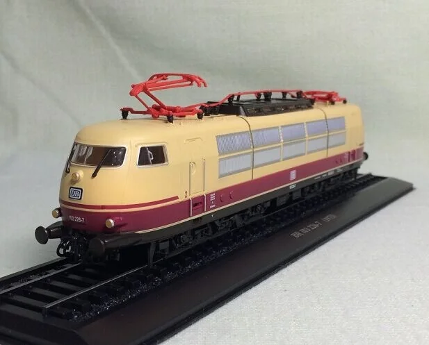 

1:87 HO Scale BR 103 226-7 (1973) Model Train Tram Static Model