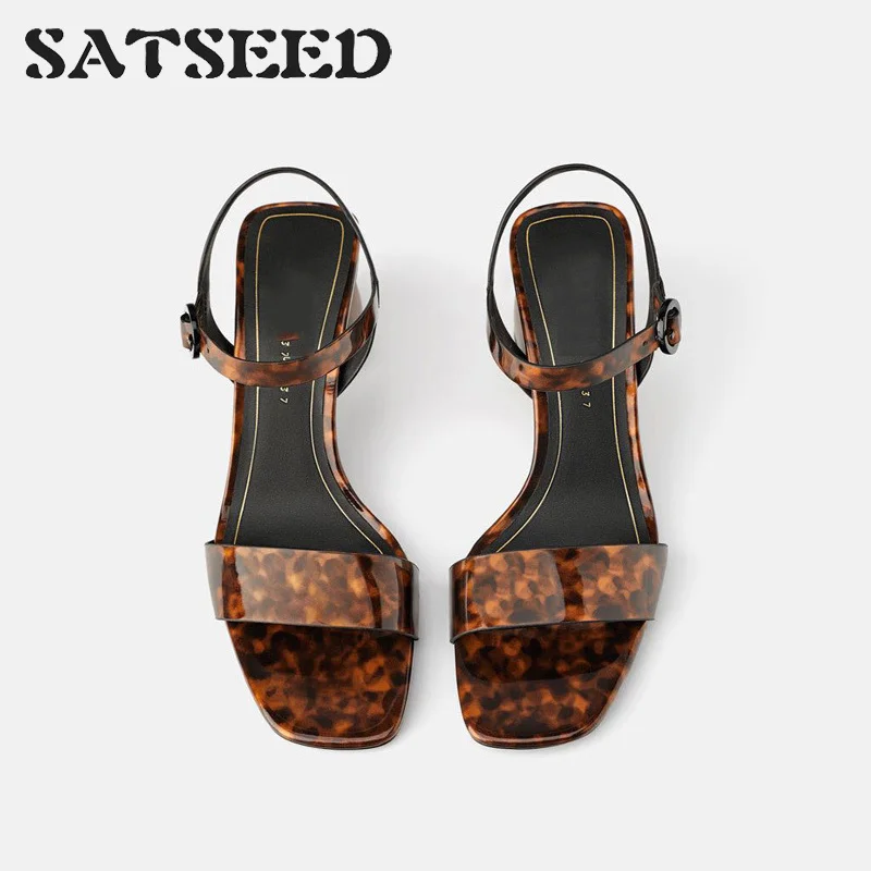 

2019 Summer Female Shoes Twilight Color Wide Heel High Heel Thick Heel Sexy Crystal Leopard Print Open-toed Sandals
