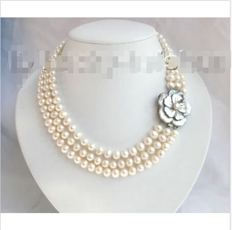 

Free shipping >>>>>>Genuine 8mm 3row round white freshwater pearls necklace