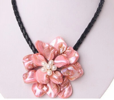 

classic white baroque freshwater pearl pink shell flower leather necklace AAA style Fine Noble real Natural free shipping
