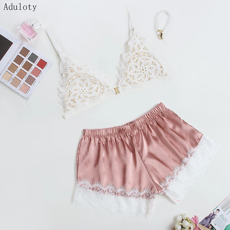 

Lace bra set sexy pajamas silky Satin Pajamas thin flower bra and sleeveless Shorts PAJAMAS Lingerie women's underwear-Pink