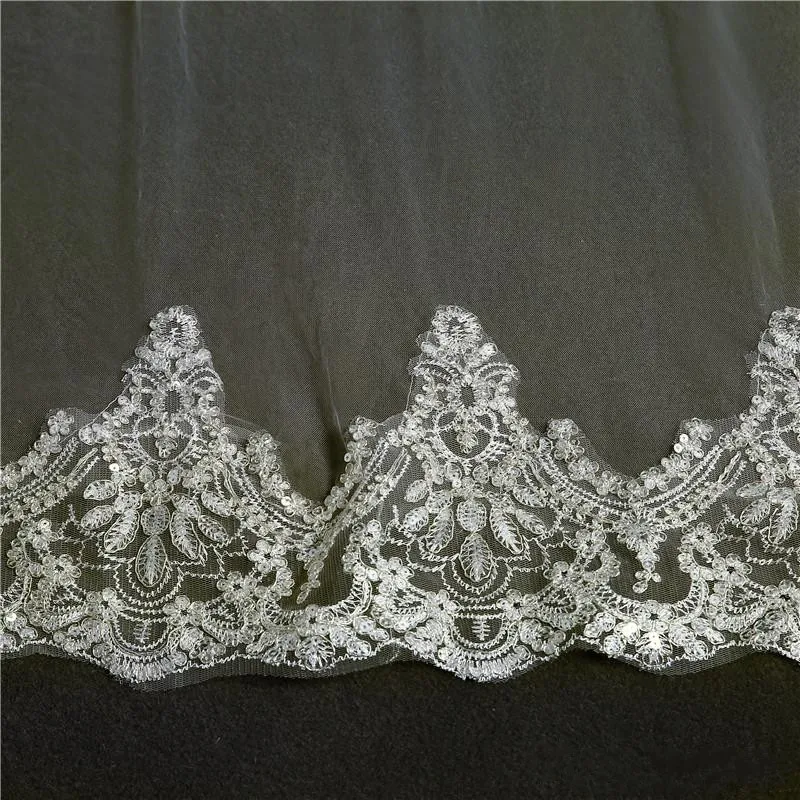 ivory-3.8-meters-long-train-applique-edge-wedding-bridal-veils-wedding-veils-bridal-accessories-veils-v401071 (3)