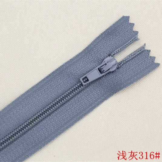 Versatile Nylon Coil Zipper Set for Tailoring & DIY Sewing Projects (5 Pieces)