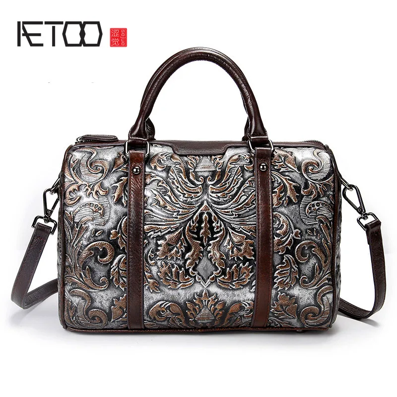 

AETOO Leather retro first layer cowhide handmade handbags embossed hand rubbed pillow single shoulder bag large bag
