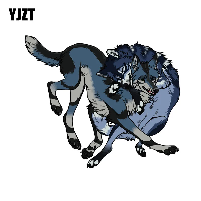 

YJZT 14CM*12CM Funny Fighting Wolf Decal PVC Motorcycle Car Sticker 11-00571
