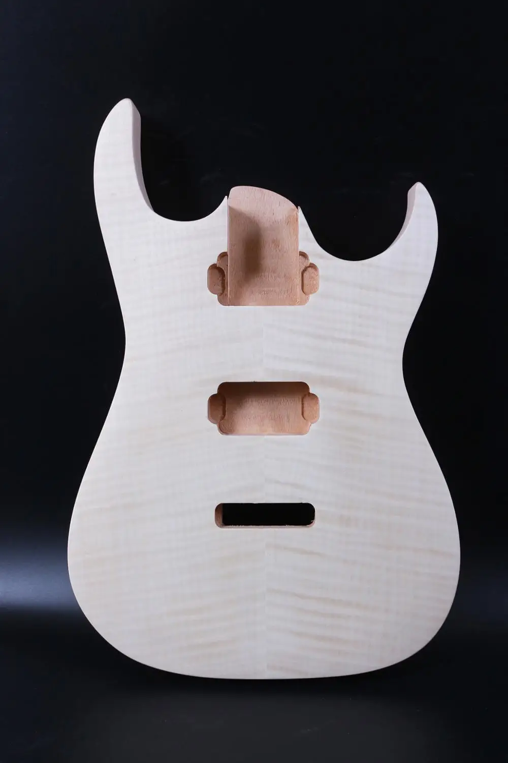 

New 1pcs Electric guitar Body Solid Body mahogany Flame Maple Veneer #