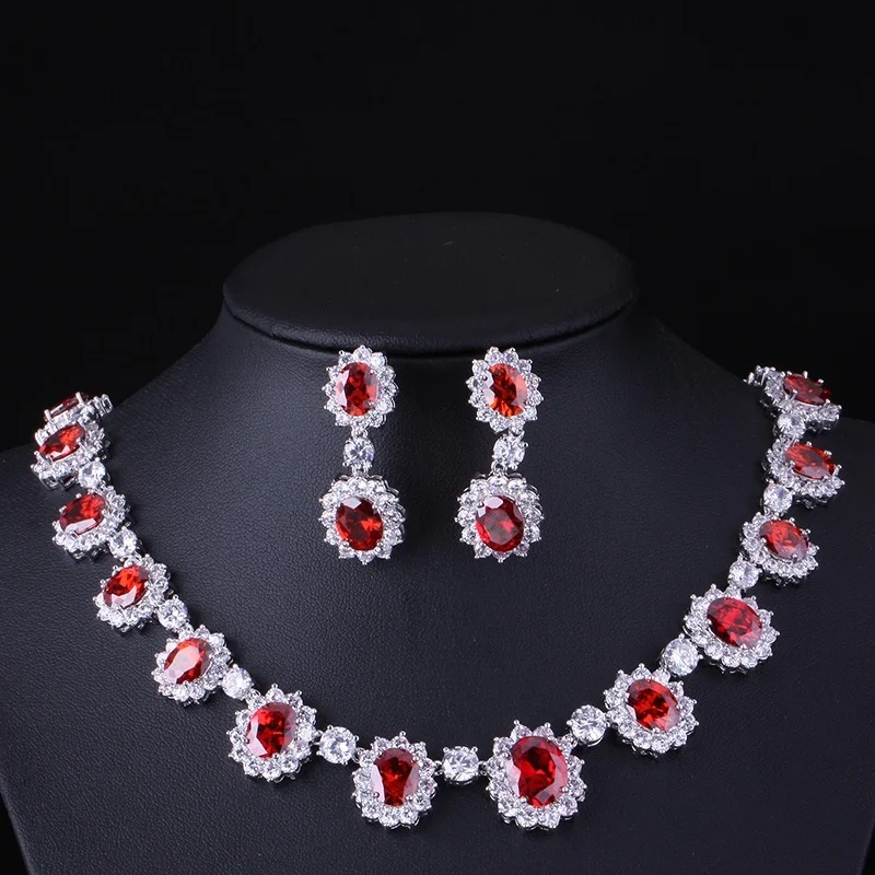 

Wedding Party Jewelry Set for Bride Oval Cut Shiny Cubic Zirconia Necklace and Earrings Set Hot Woman Dating Jewelry Set