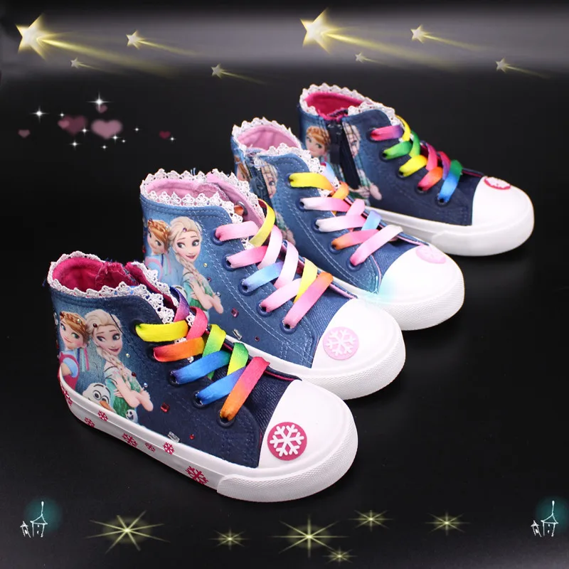 Модная красивая детская обувь; новая обувь для девочек; коллекция года; обувь принцессы Эльзы и Анны; детские кроссовки для бега на плоской подошве; зимние ботинки для девочек