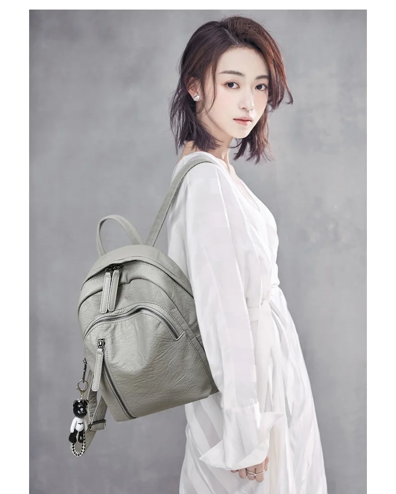 10903372115_423938254