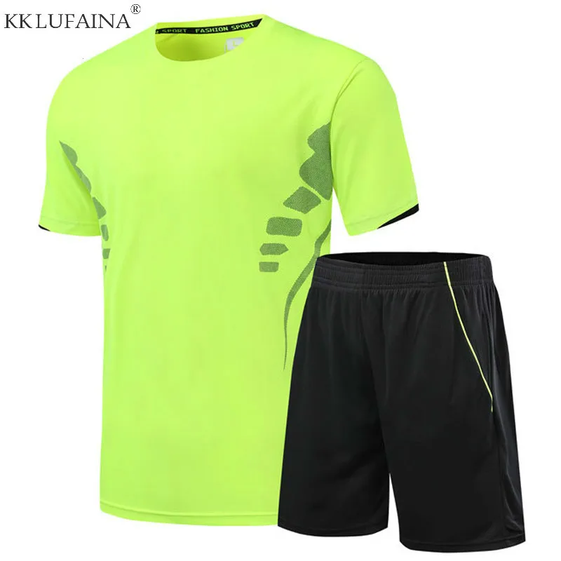 

Two Piece Set Men Short Sleeve T Shirt Cropped Top+Shorts Men's Tracksuits New Causal Sportswear male joggers Tops Short Trouser