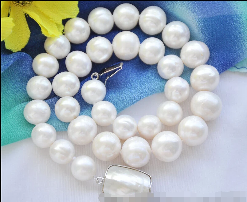 

~~ BJC 00053 ROUND WHITE Freshwater cultured PEARL NECKLACE mabe CLASP Discount 35%