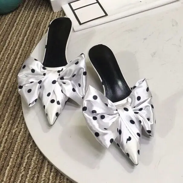 

Woman Slipper Polka Dot Women Shoes Pointed Toe Med Kitten Heel Butterfly Knot Decor Mules Silk Shoes Lady Chic Zapatos De Mujer
