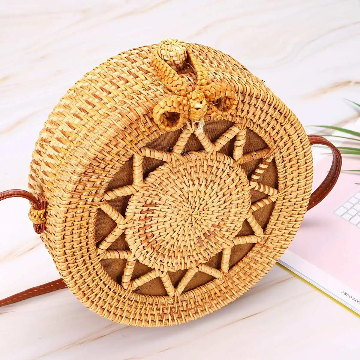

Round Straw Bags for Women 2019 Summer Beach Rattan Bag Circle HandBags Handmade Woven Messenger Crossbody Shoulder Bag