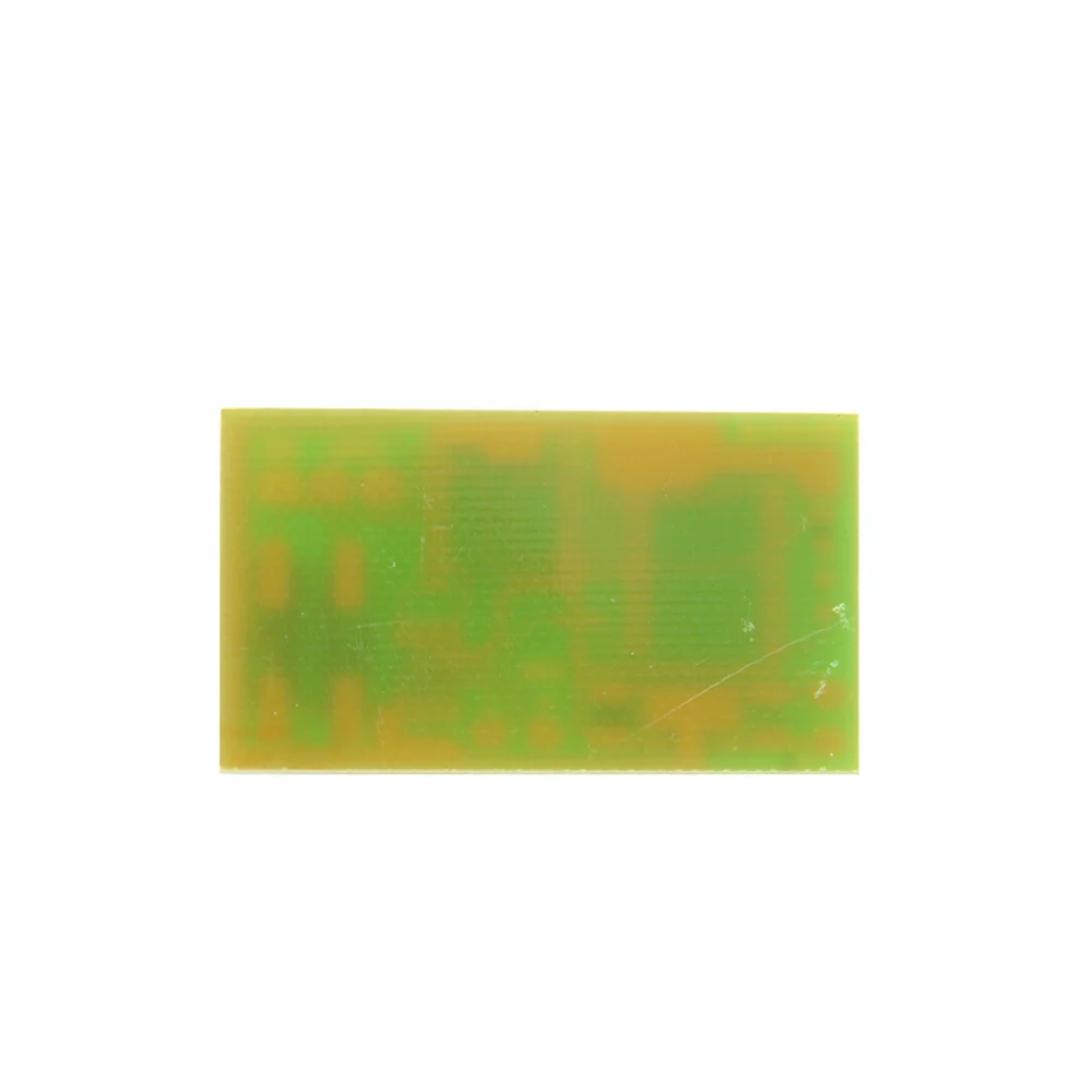 CR2 (7)