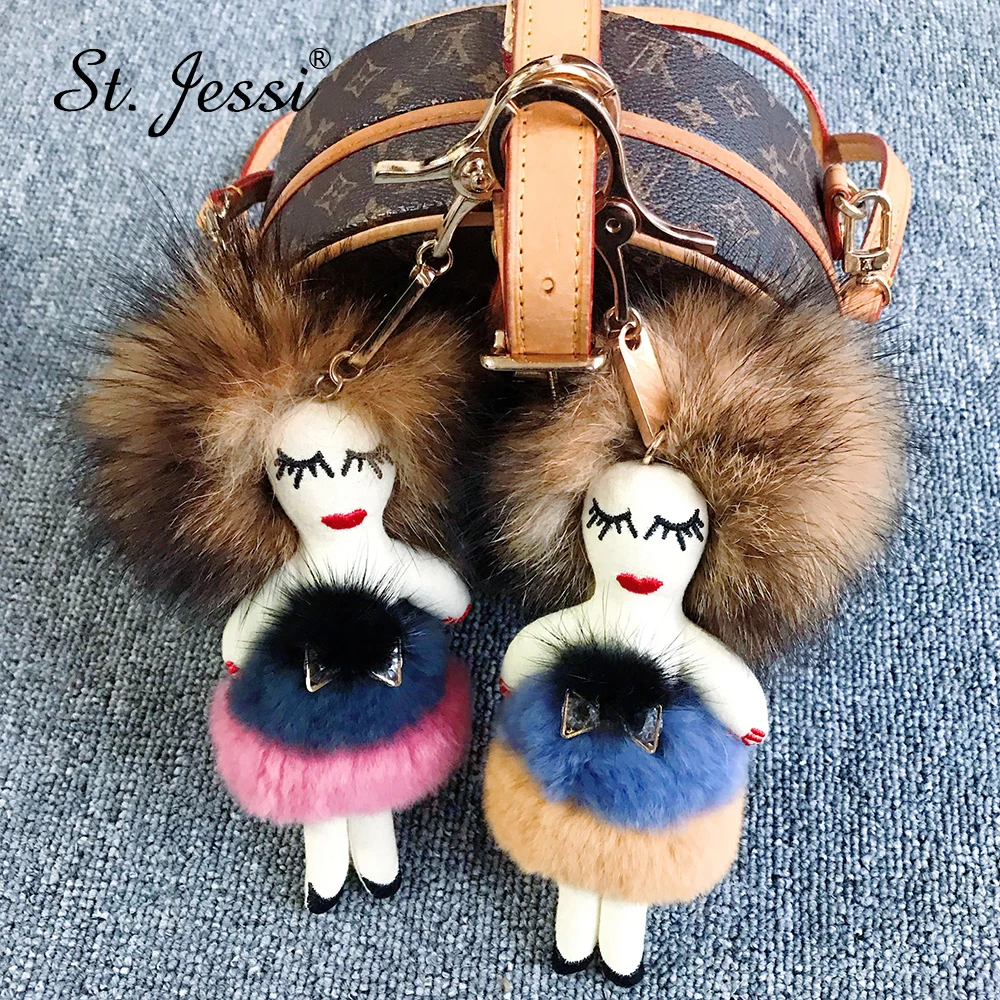 Modern Girl Grazy Women Real Rex Rabbit Fur Keychain Fluffy Doll Fur Pompon Bag Charm Keyring Luxury Car Key Pendant Accessories