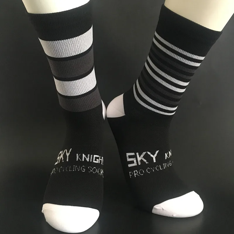 Велосипедные носки SKYKNIGHT в полоску для левой и правой ног спортивные бега