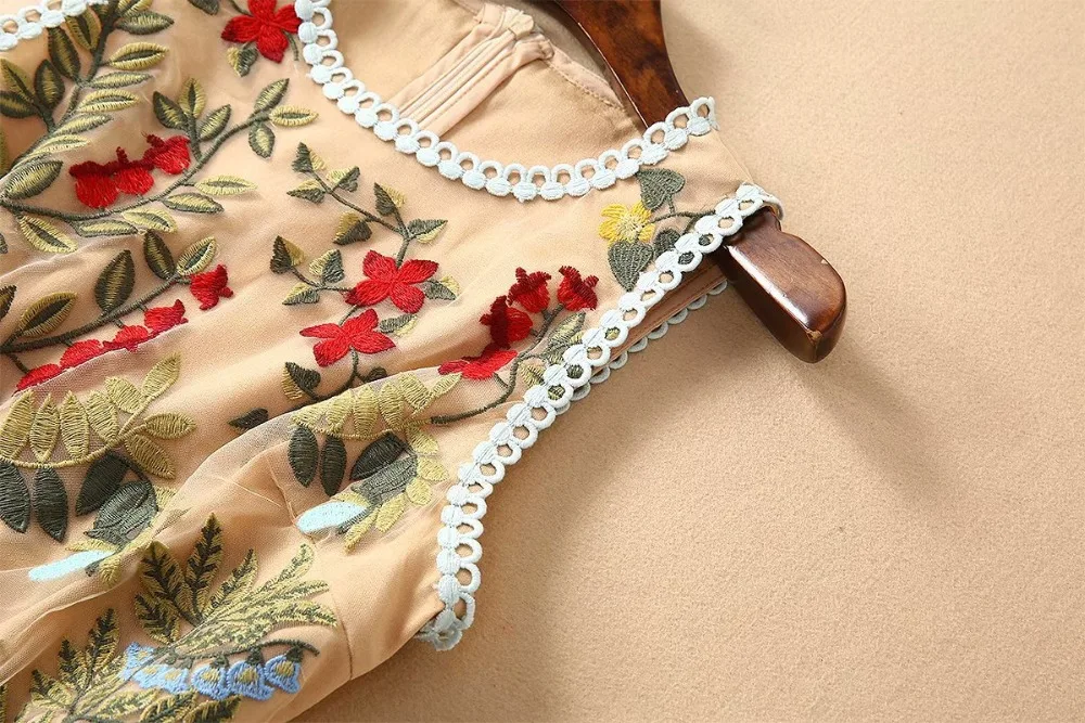 10590009071_368096545