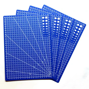 

Cutting Mats A4 Grid Double-sided Cutting Plate Design Engraving Model Plate Mediated Knife Scale Plate Cut Cardboard 30*22cm
