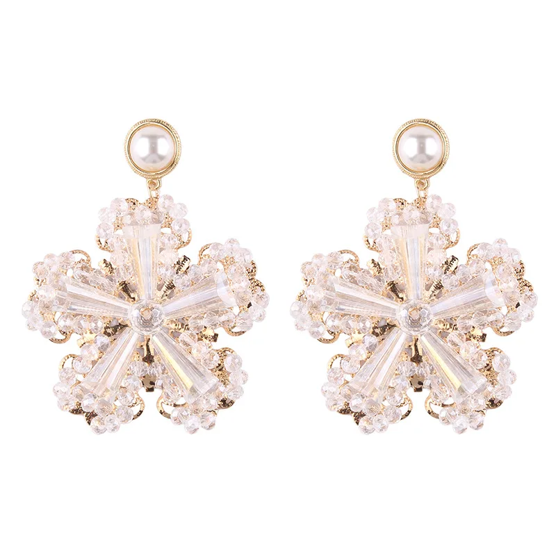 

European and American Exaggerated Luxury Handmade Crystal Snowflake Ear nail Female Atmosphere ExpensiveLady Dress Accessory ea