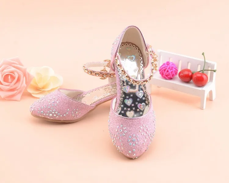 Новая весенняя детская кожаная обувь для девочек, стразы, серебряная обувь на высоком каблуке, обувь принцессы для малышей, Студенческая детская танцевальная обувь 04