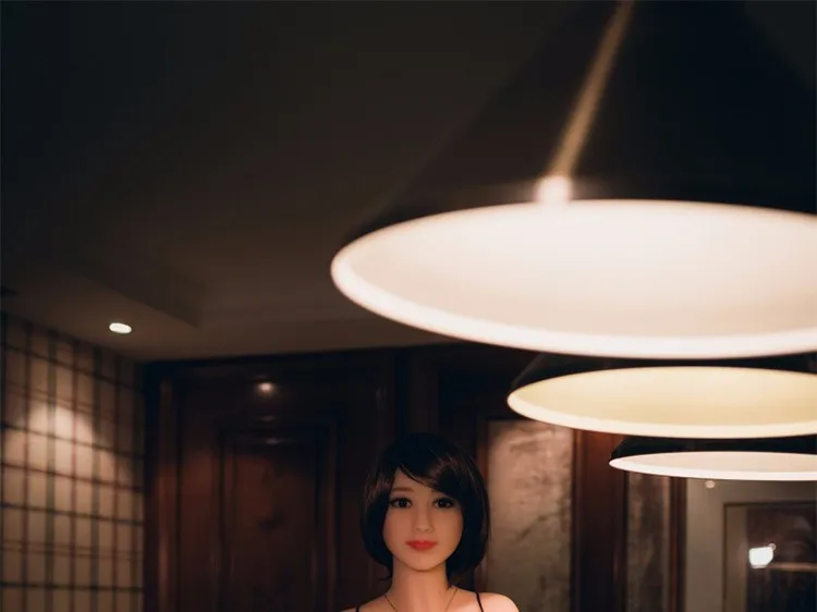 Sexy-Billiards-Queen,real-life-sex-dolls-145-cm-Medium-build,realistic-silicone-sex-doll-big-ass,breast,full-body-love-doll_13