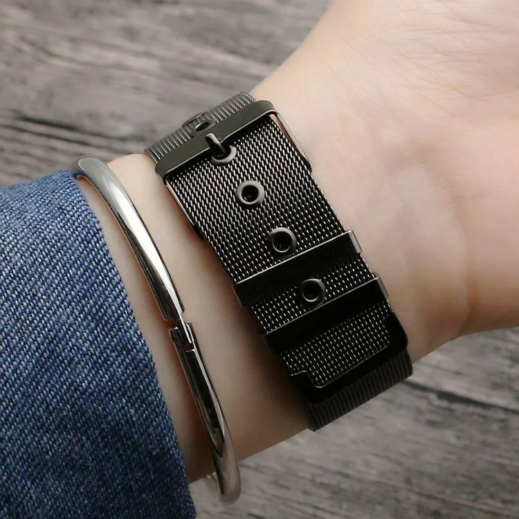 8722972279_705534784