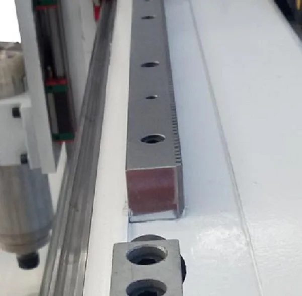 HTB1Ffn8nFuWBuNjSspnq6x1NVXar