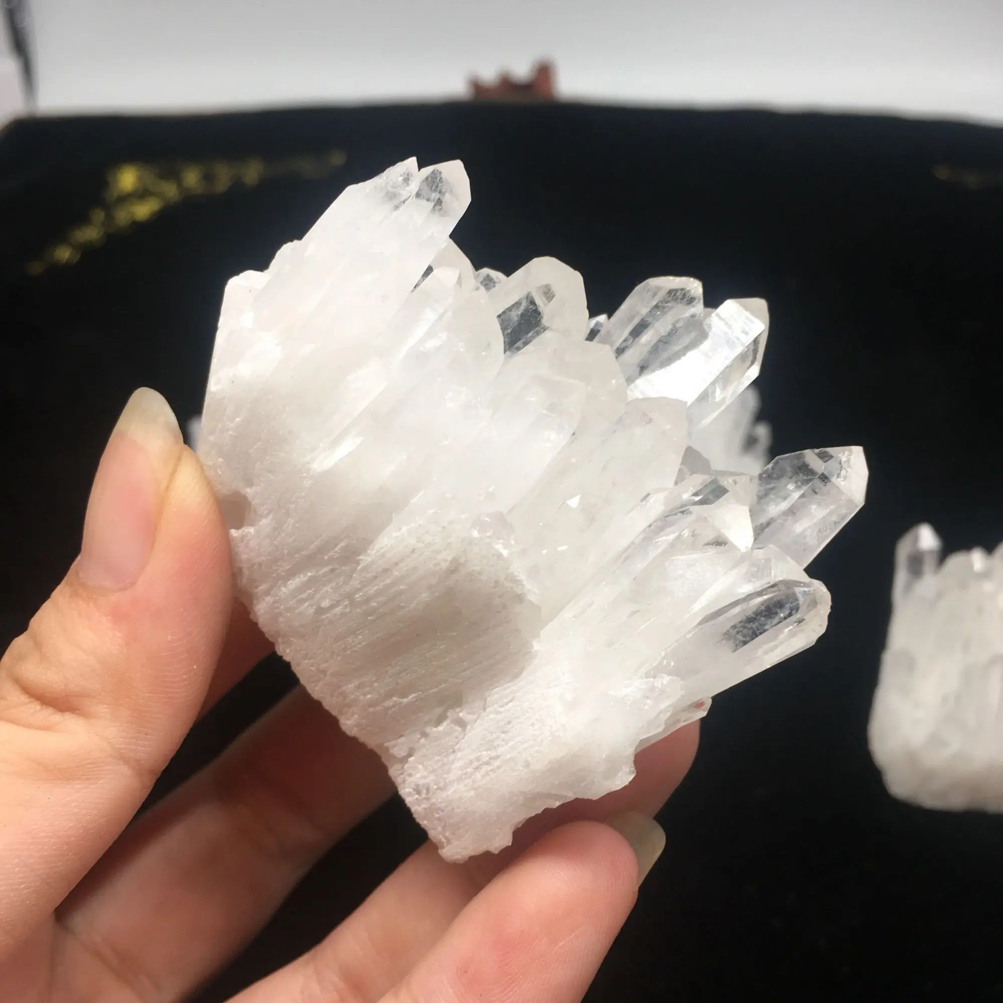 Quartz crystal cluster 1