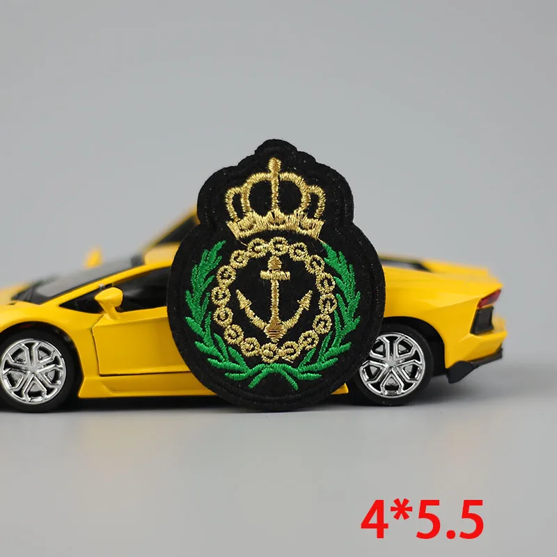 

1PC fashion Iron On Embroidered Patch For Cloth Cartoon Badge patch Garment Appliques Accessory