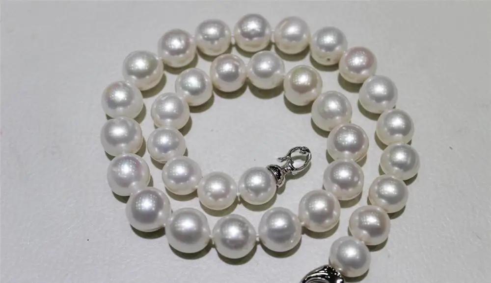 

Big Natural white fresh water pearl necklace nearround 12-14mm 18