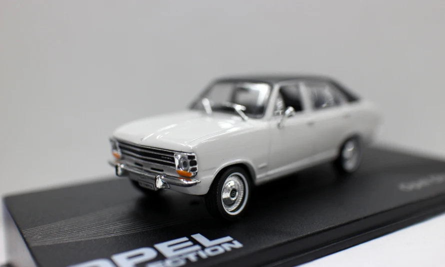 

Original factory 1:43 OPEL Olympia A 1967-1970 alloy toy car toys for children diecast model car Birthday gift freeshipping