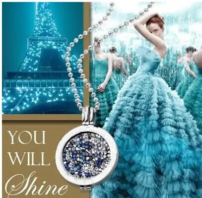 

Vinnie Design Jewelry 33mm Royale Coin Set Pendant Necklace Moneda