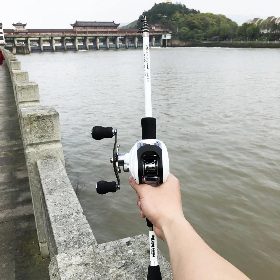 1.8-2.4 m ألياف الكربون خفيفة الطعم الصب الصيد قضيب مع 17 + 1BB بكرة قارب روك القطب قضيب تليسكوبي المجموعات M الطاقة إغراء قضيب