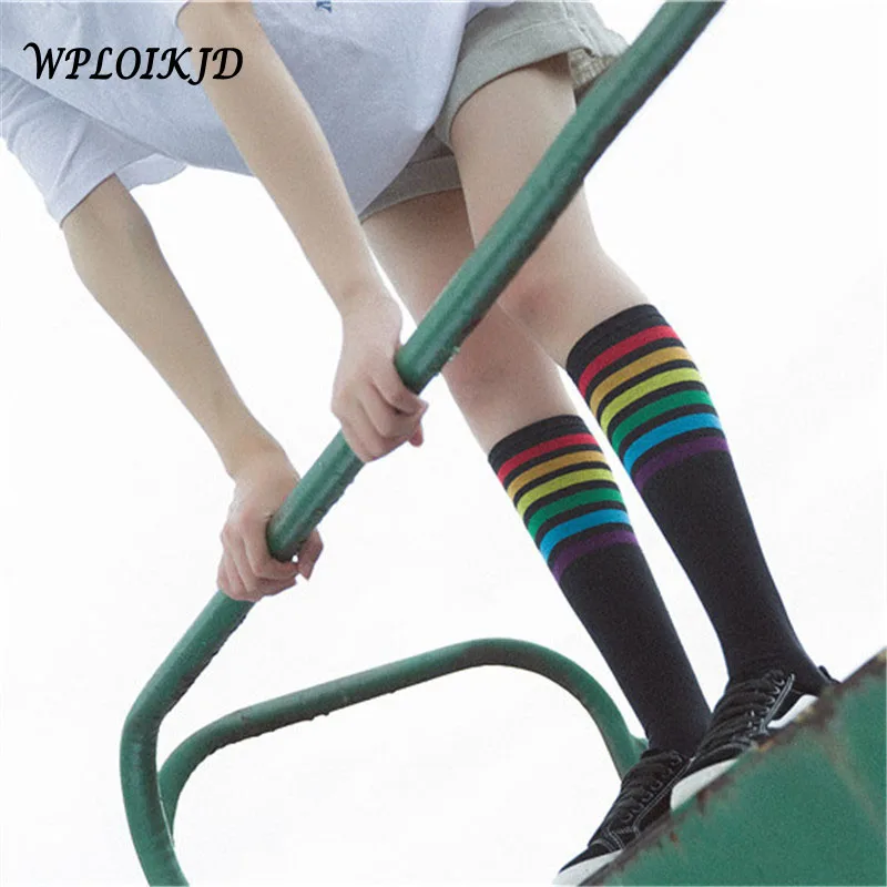 [WPLOIKJD] Студенческие креативные цветные полосатые носки женские хлопковые теплые носки Fun Metz девушка Harajuku 2 цвета эластичные носки