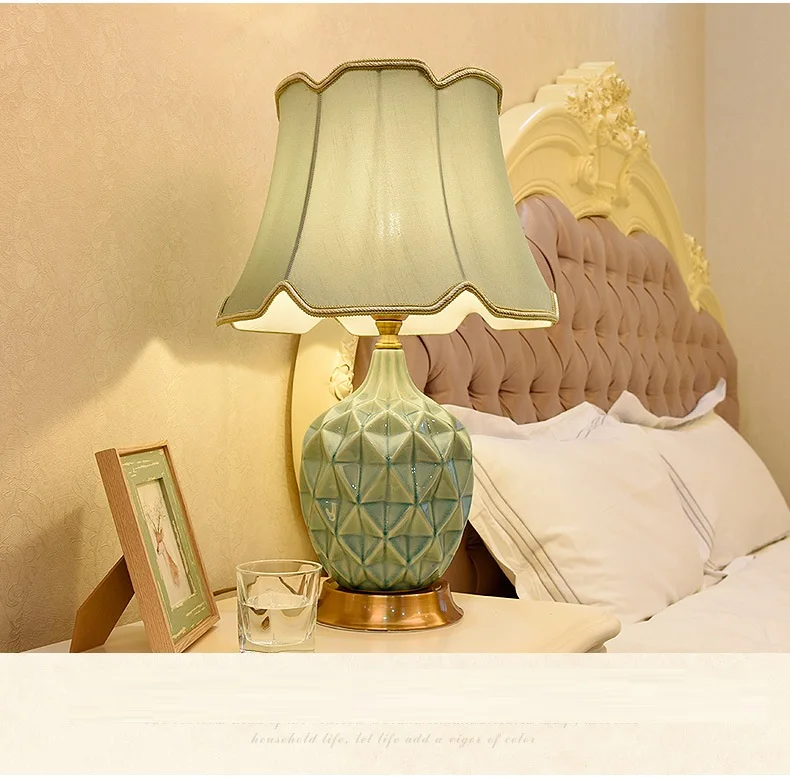  Modern European Minimalist Fashion Romantic Creative Ceramic Table Lamp (5)