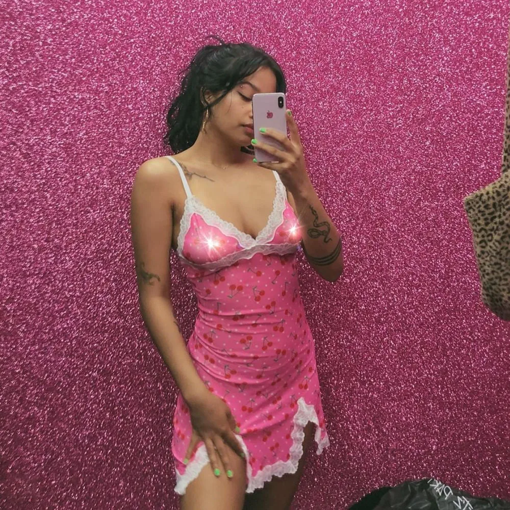 Летнее розовое платье для женщин, уличная одежда, сексуальный милый сарафан с вишневым принтом, кружевное платье, Короткое мини Vestdido Dollskill, вечерние платья