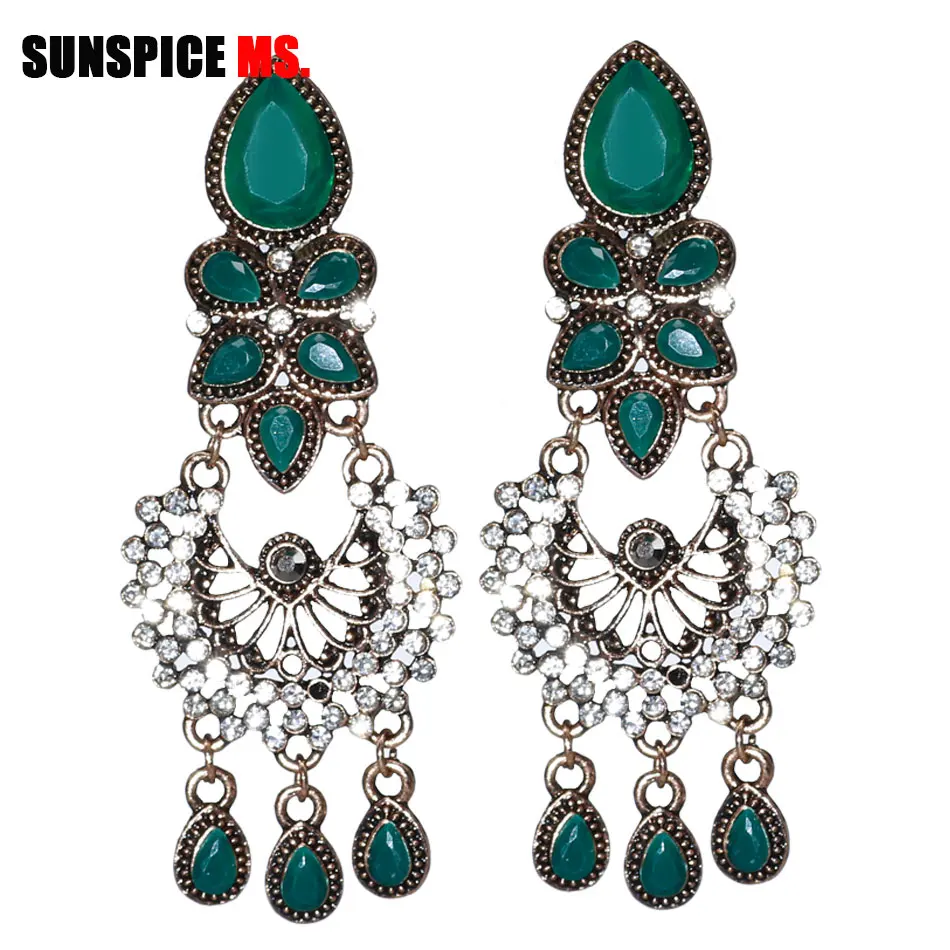 VINTAGE indian ethnic wedding resin earrings  (2)