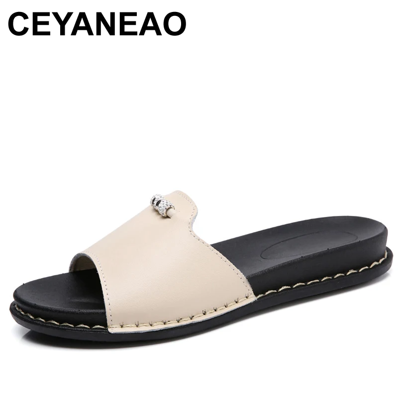 

CEYANEAO Summer New Sandals Slippers Soft Bottom Non-Slip Casual Crystal Female Sandals With Flat Beach flip-flops Shoes Woman