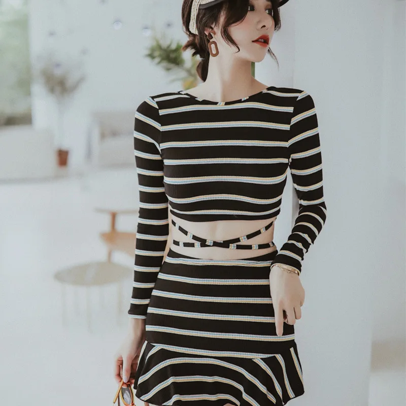 

Swimming Suit Bikini 2019 One-Piece Swimsuit For Full Sexy One Piece Swim Suits New Stripe Shows Long Sleeve Leaf Buttock Skirt