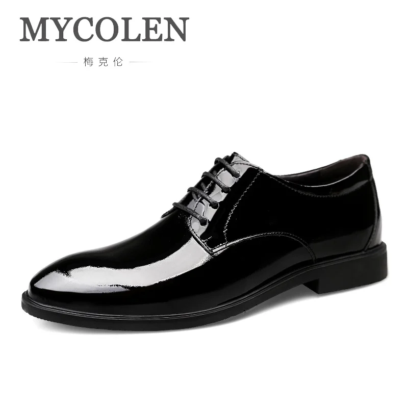 

MYCOLEN Luxury Designer Men Formal Shoes Patent Leather Black Dress Oxfords Lace-Up Business Solid Men Italian Leather Shoes